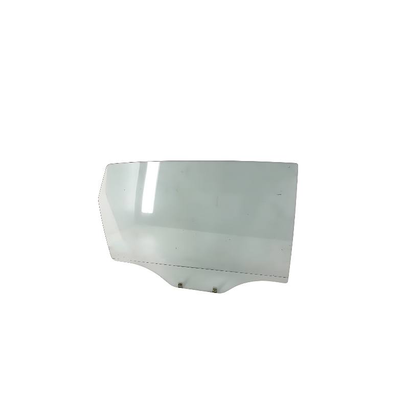شیشه درب عقب راست لوکانو L8
